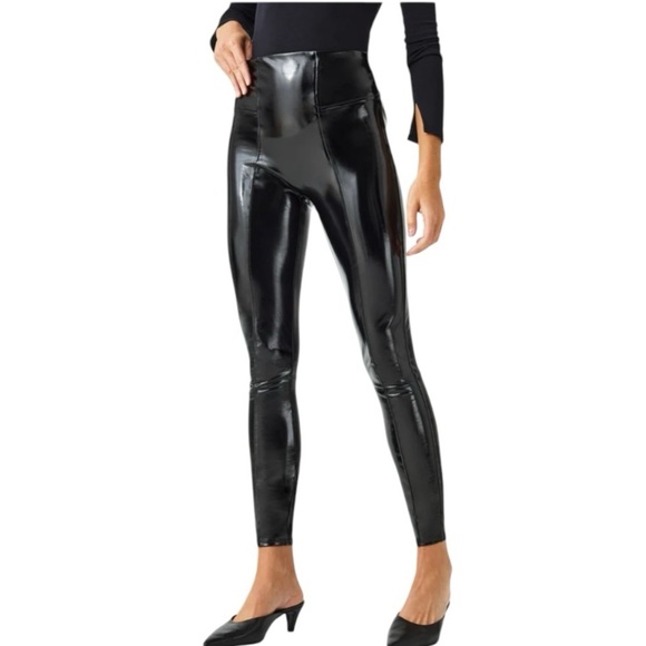 SPANXshape Faux Leather Patent Leggings Pull On Black Ankle Pants Size M NEW - Picture 1 of 13